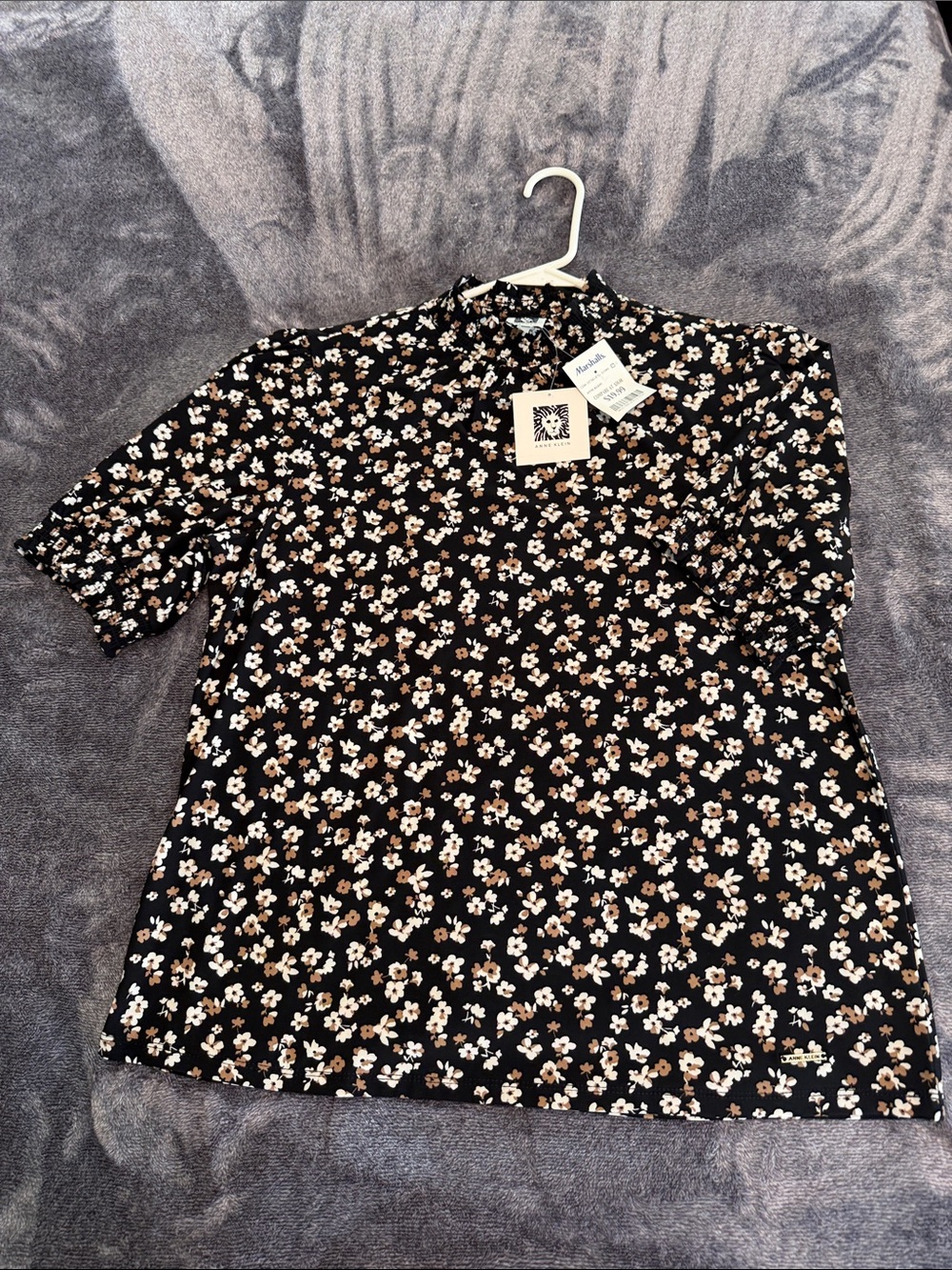 Anne Klein Black Floral Blouse with Cream & Tan Blooms